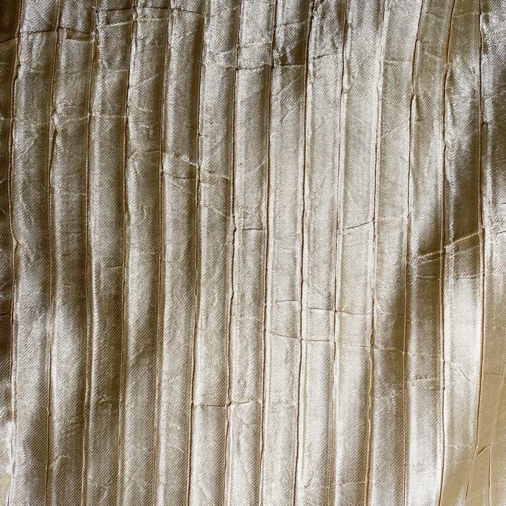 Cato Gold Pleated Women's Blouse - Picture 14 of 14